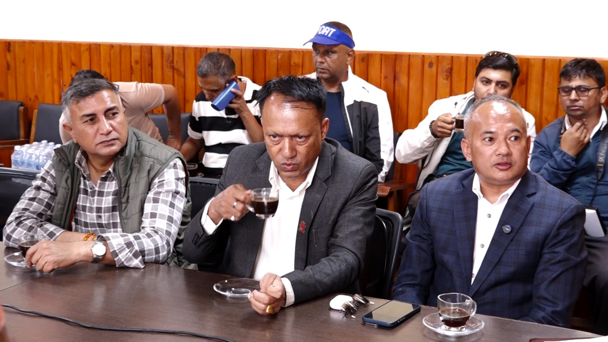 निर्माण व्यवसायीमाथि सरकारले अमानवीय व्यवहार गर्‍योः महासचिव घिमिरे