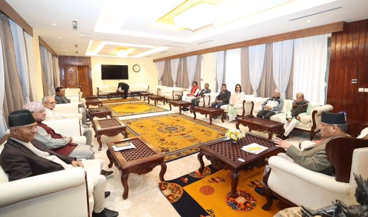 उपराष्ट्रपतिको निर्वाचनबारे छलफल गर्न बालुवाटारमा सत्ता साझेदार दलको बैठक