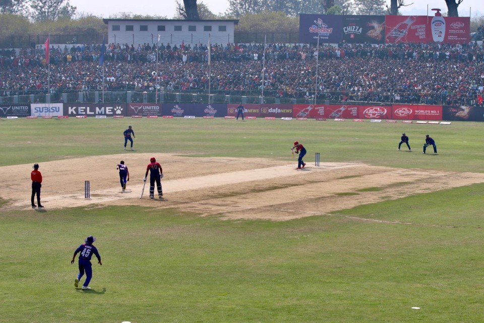 युएईले दियो नेपाललाई ३११ रनको लक्ष्य