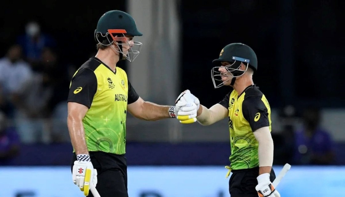 आईसीसी टी–ट्वान्टी : पाकिस्तानलाई हराउँदै अष्ट्रेलिया फाइनलमा