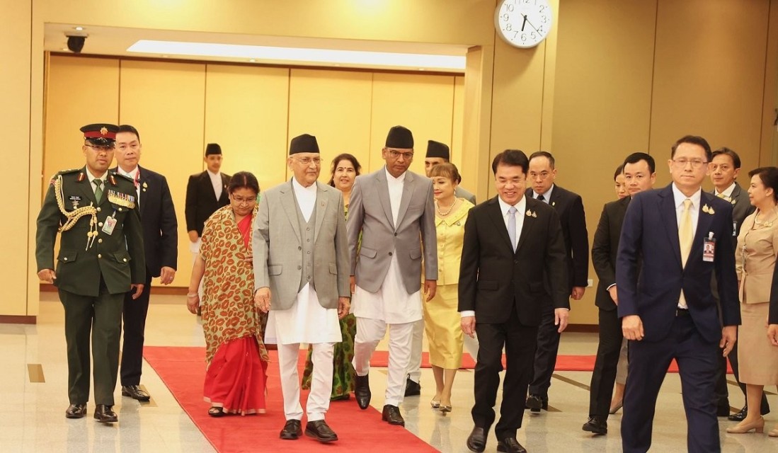 प्रधानमन्त्री ओली र थाइल्याण्डका प्रधानमन्त्री सिनावातबिच आज भेटवार्ता हुँदै