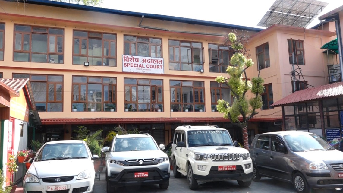 पोखरा क्षेत्रीय विमानस्थल निर्माणमा अनियमितताः सचिव अधिकारीसहित २१ जना व्यक्ति र २ कम्पनी विरुद्ध मुद्दा दायर