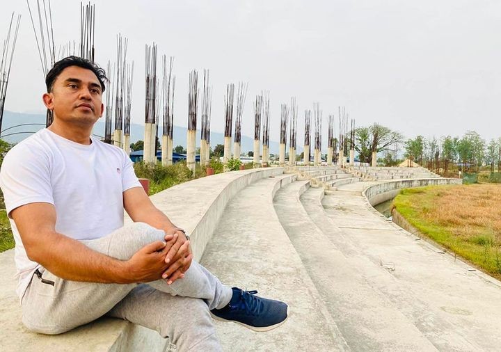 धुर्मुस भन्छन्, ‘रंगशाला निर्माणमा कुनै पनि अनियमितता गरेको छैन ’