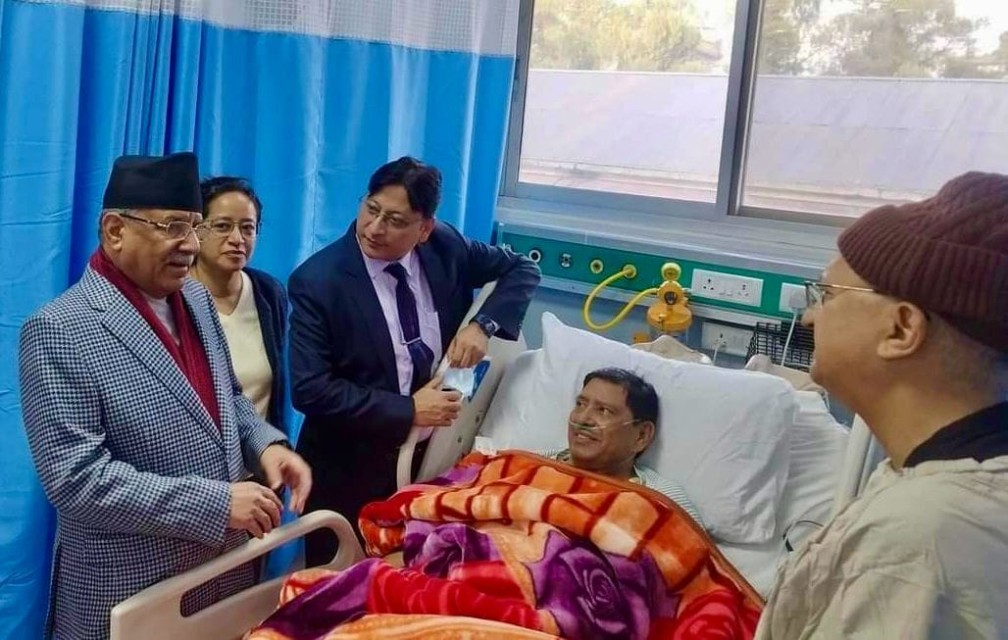 प्रधानमन्त्रीले लिए उपप्रधानमन्त्रीको स्वास्थ्य स्थितिबारे जानकारी