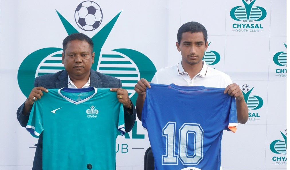 इटालीबाट आएका विकास मेराग्लियाले च्यासलबाट खेल्ने