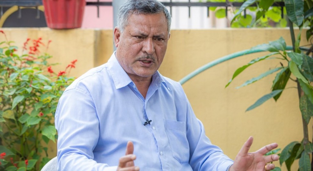 स्वास्थ्यमन्त्री खतिवडाले भने – कोरोना विरुद्धको खोपको समस्या छैन्