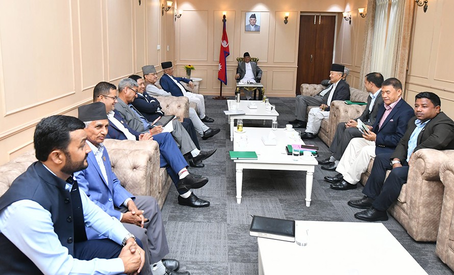 संसदको गतिरोध अन्त्यका लागि दलहरुबीच दुईबुँदे सहमति