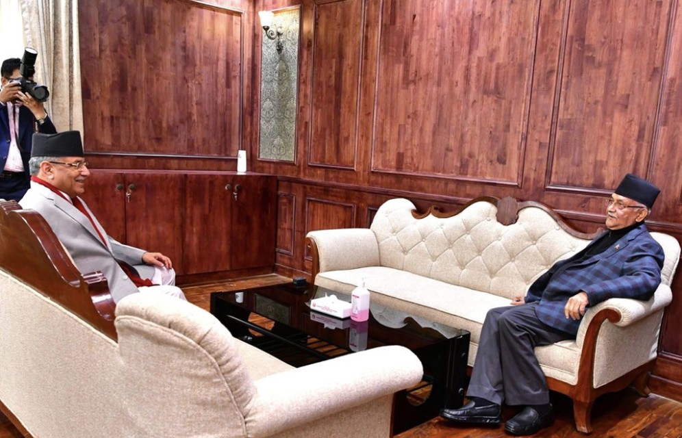 नक्कली भुटानी शरणार्थी प्रकरणमा प्रचण्ड र ओलीबीच छलफल