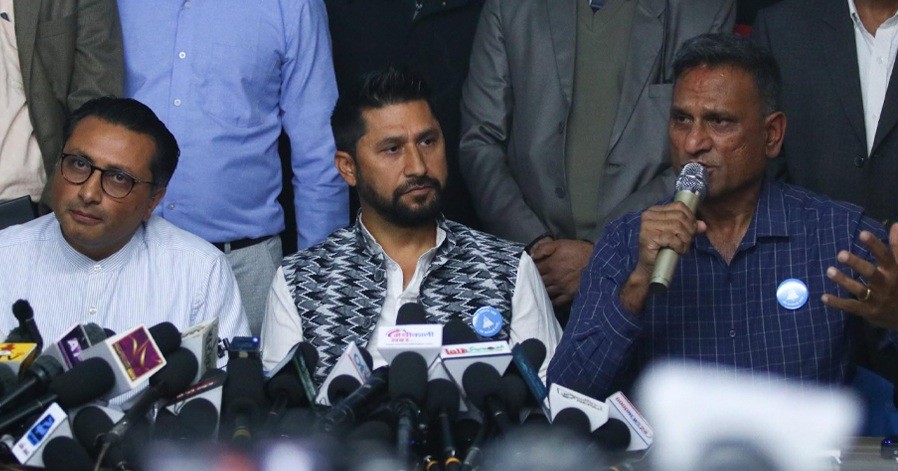 रवि लामिछाने विरुद्धको रिट सर्वोच्चमा दर्ता