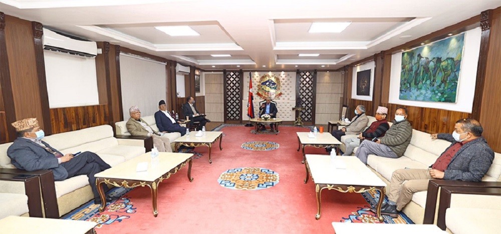 काठमाडौंको फोहोर व्यवस्थापनबारे सत्तारुढ गठबन्धनको चासो, टुलुटुलु हेरेर नबस्न आग्रह