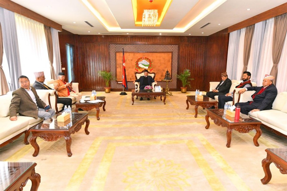 नयाँ गठबन्धनको बैठक अहिले तीन बजेपछि फेरि बस्दै