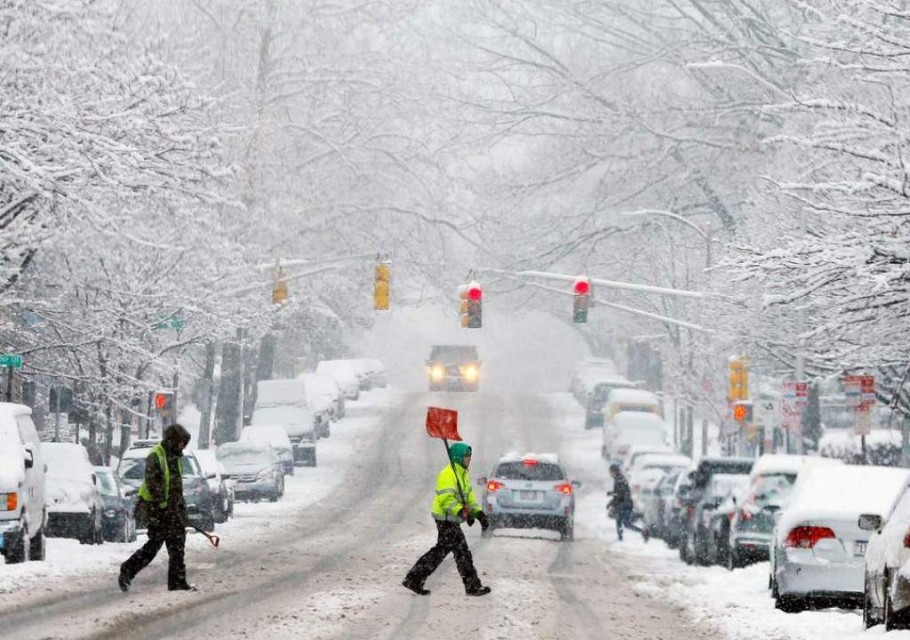 अमेरिकामा हिमआँधी, पाँच राज्यमा आपत्कालीन अवस्था घोषणा