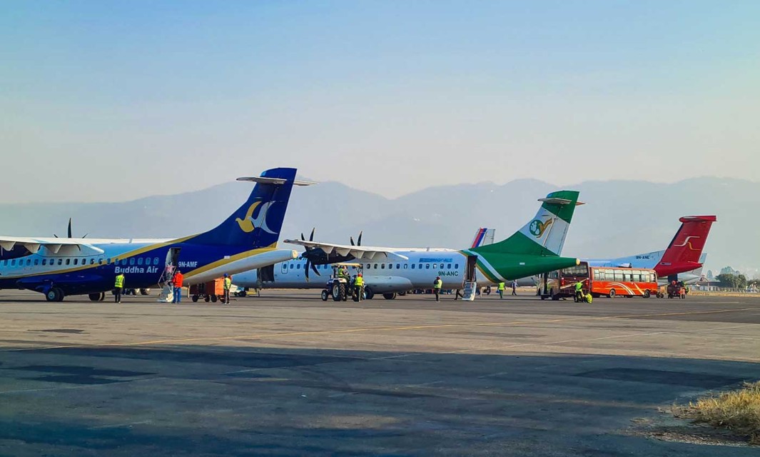 इन्धनको मूल्यसँगै घट्यो हवाई भाडादर