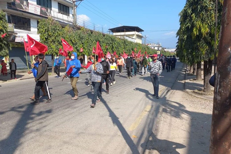 नेपाल बन्दको प्रभाव हेटौंडामा पनि