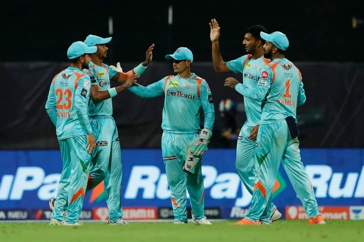 आईपीएल टी-ट्वान्टी क्रिकेट : मुम्बईको लगातार आठौं हार