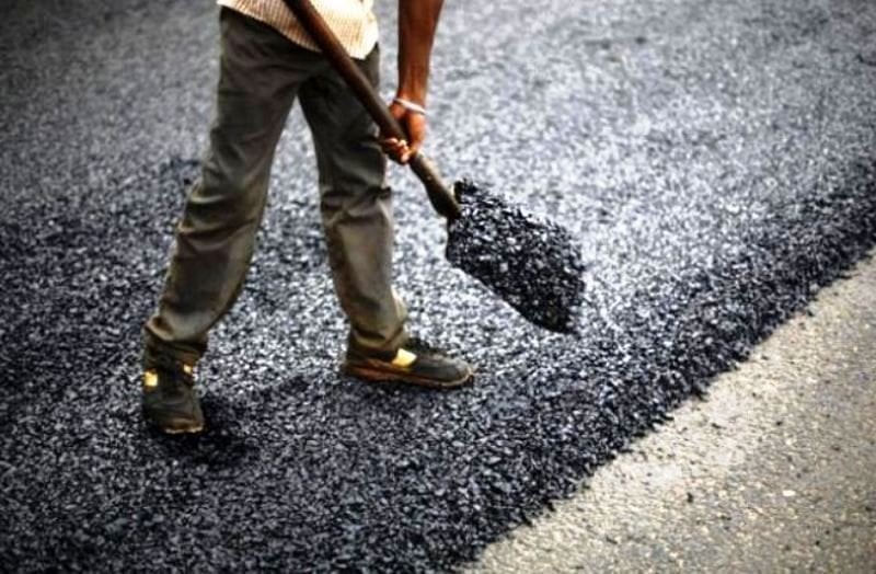 खाँदबारी–नुम सडकखण्ड :  दुई वर्षमा २८ प्रतिशत काम