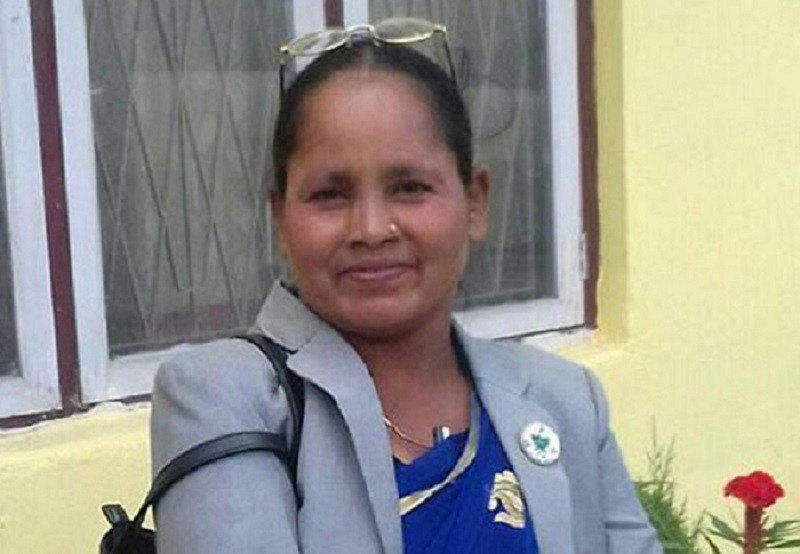 कोशी प्रदेशकी पूर्वसांसद गुलेफुन खातुनद्वारा आत्मसमर्पण