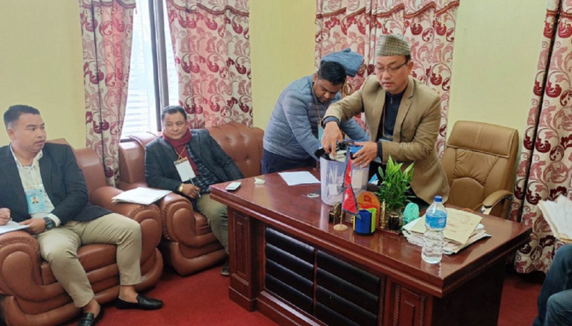 कांग्रेस बागमती प्रदेशसभा संसदीय दलको नेतामा  बहादुर सिंह लामा 