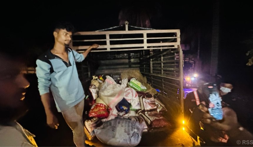 फिर्ता हुन थाल्यो खाद्यबाट लुटिएका चामल र चिनी