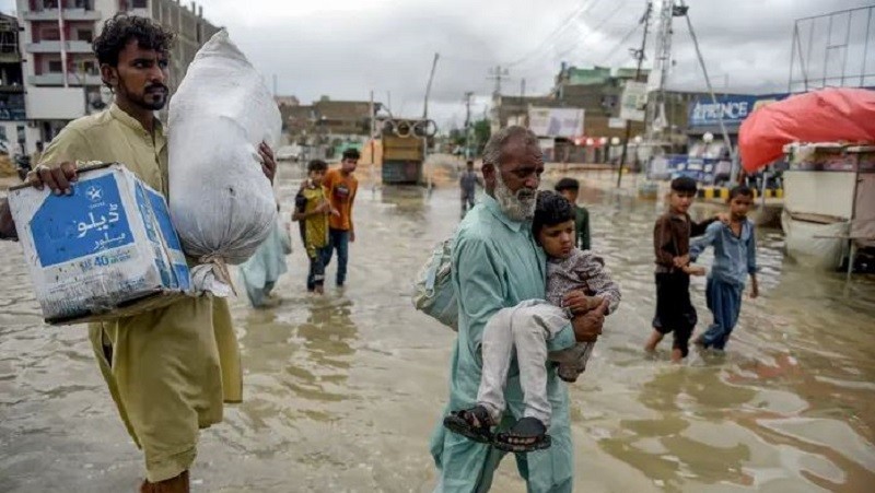 पाकिस्तान र जापानमा बाढीका कारण १० जनाको ज्यान गयो