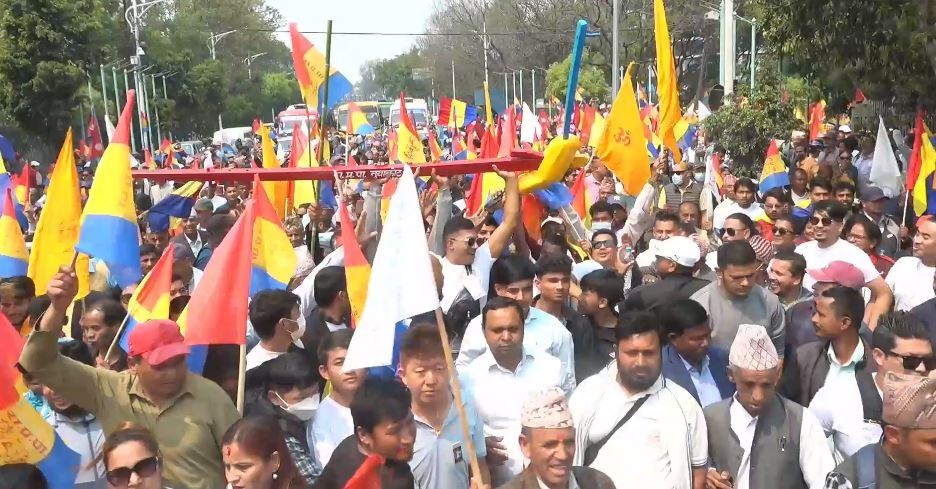 राप्रपाको प्रदर्शनले काठमाडौंको यातायात अस्तव्यस्त 