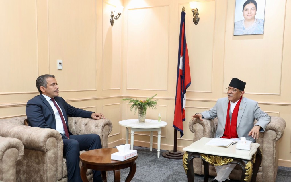 प्रधानमन्त्री प्रचण्डसँग साउदीका राजदूतको भेट