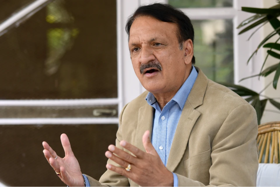 नुवाकोट-१ मा कांग्रेसका प्रकाशशरण महत १४ मतले पछि परे, रास्वपाका विक्रम तिमिल्सिना विजयी अग्रस्थानमा