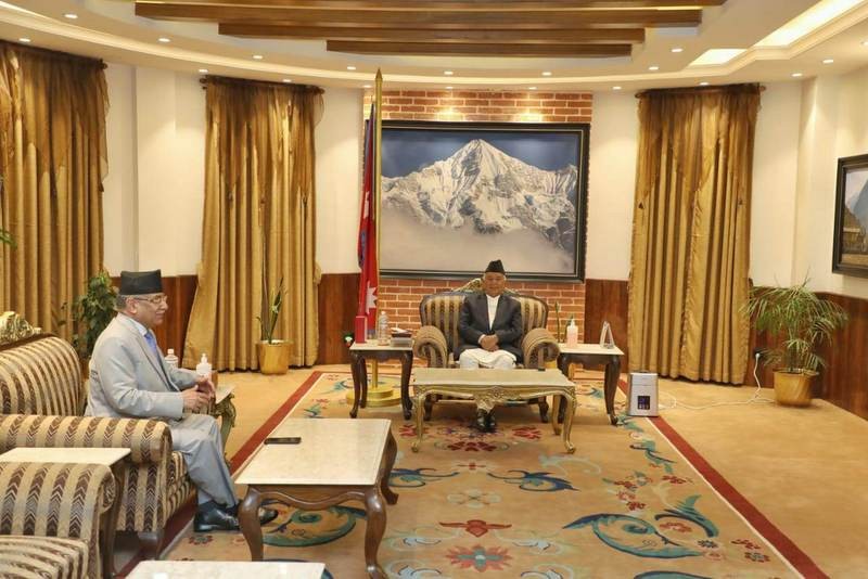 राष्ट्रपति र प्रधानमन्त्रीबीच भेटवार्ता