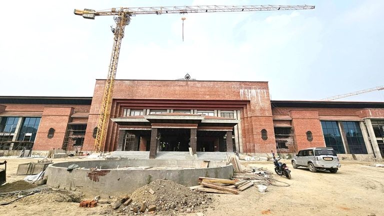 नयाँ संसद् भवनका सभाकक्ष तयार हुन अझै दुई महिना लाग्ने