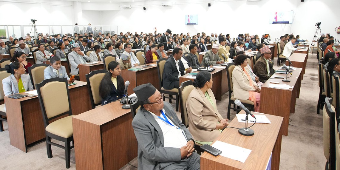 सांसदलाई स्वकीय सचिव सुविधा: वार्षिक २० करोडभन्दा बढी आर्थिक भार