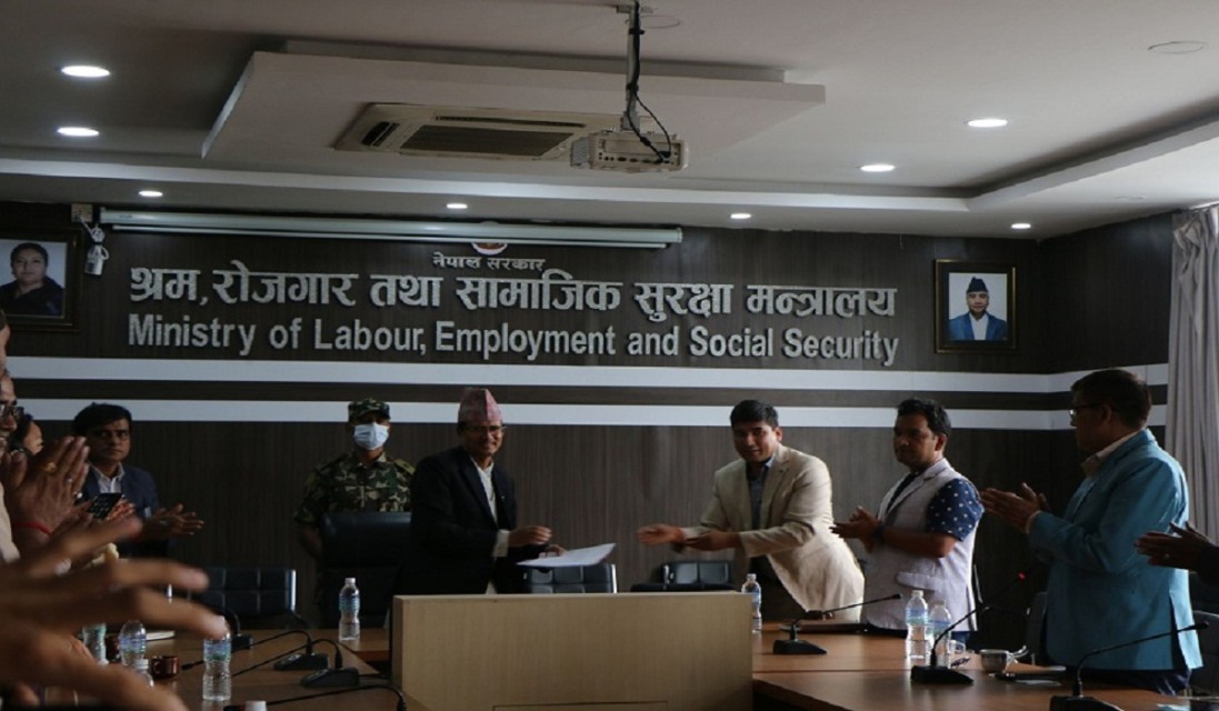 श्रममन्त्रीलाई वैदेशिक रोजगार व्यवसायीको आग्रह : साउदी,मलेसिया लगायतका समस्या समाधान गरिदिनु पर्यो