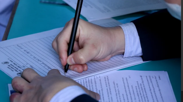 १२ को वार्षिक परीक्षा जारी, ५६ हजारभन्दा बढी विद्यार्थी ग्रेड वृद्धिका लागि सामेल 