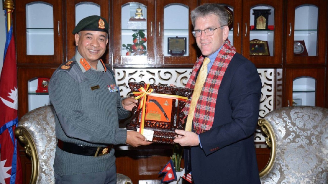 सशस्त्र प्रहरी महानिरीक्षक अर्याल र अमेरिकी राजदूतबीच भेट