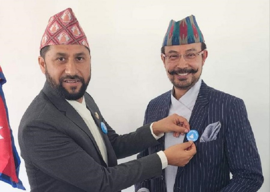 पूर्व बैंकर अनिल शाह रास्वपामा प्रवेश 