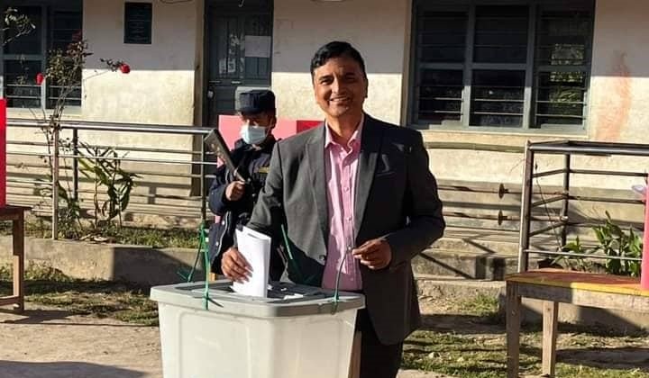 ताप्लेजुङमा एमालेका भट्टराईभन्दा माओवादीका बुढाक्षेत्री ३२८ मतले अगाडि