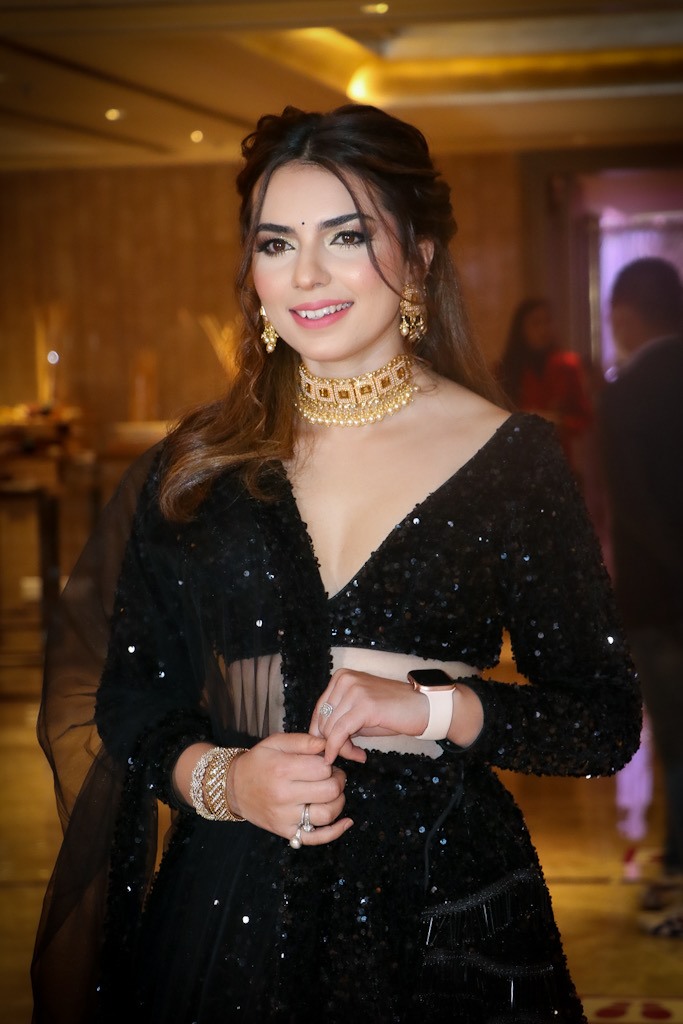 धमला पत्नी एलिजा गौतम आज नागरिक उन्मुक्ति पार्टीमा प्रवेश गर्दै