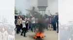 रौतहटमा प्रधानमन्त्री बालेनको पुतला दहन, प्रमुख प्रशासकीय अधिकृत नपठाएको भन्दै चर्कियो विरोध