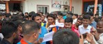 बारा जिल्ला बैठकमा तनाव, रास्वपा सांसदमाथि हातपात प्रयास