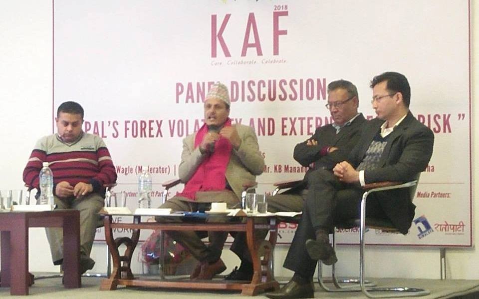 अर्थतन्त्र जोगाउन बहस शुरु