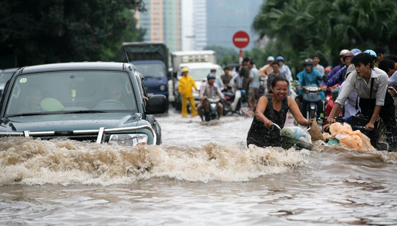 बाढीका कारण भियतनाममा १३ जनाको मृत्यु