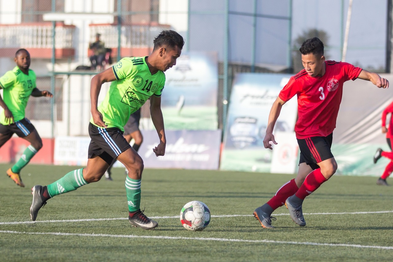 ए डिभिजन लिगमा मनाङ र आर्मी मैदान उत्रदै