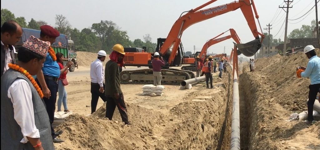 मोतिहारी–अमलेखगञ्ज पेट्रोलियम पाइप ओछ्याउने काम अन्तिम चरणमा