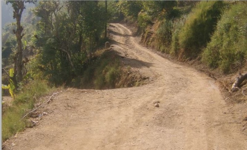 बजेट अभाव हुँदा सडक योजना अलपत्र