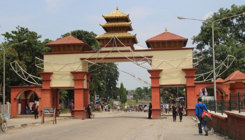 मेची नाका सिल, आयात–निर्यात ठप्प