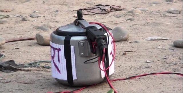 सुदुरपश्चिमका तीन मन्त्रालय छेउमा भेटिएको बम सेनाद्वारा निष्क्रिय