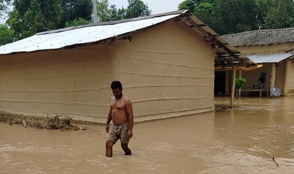 कैलालीमा ६ हजार भन्दा बढी घर डुबानमा