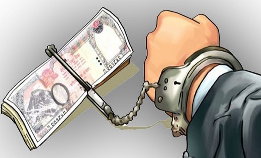 घुस लिँदै गर्दा प्रहरी नायब निरीक्षक रंगेहात पक्राउ