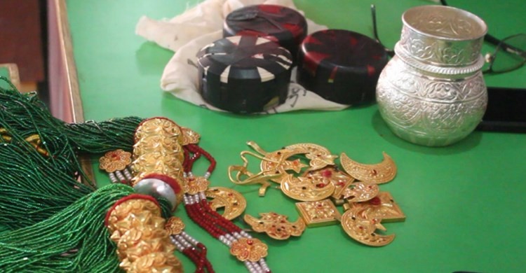 ताप्लेजुङ्गको प्रसिद्ध धार्मिकस्थल पाथीभरामा दुई वर्षमा भक्तजनले ६८ तोला सुन चढाए