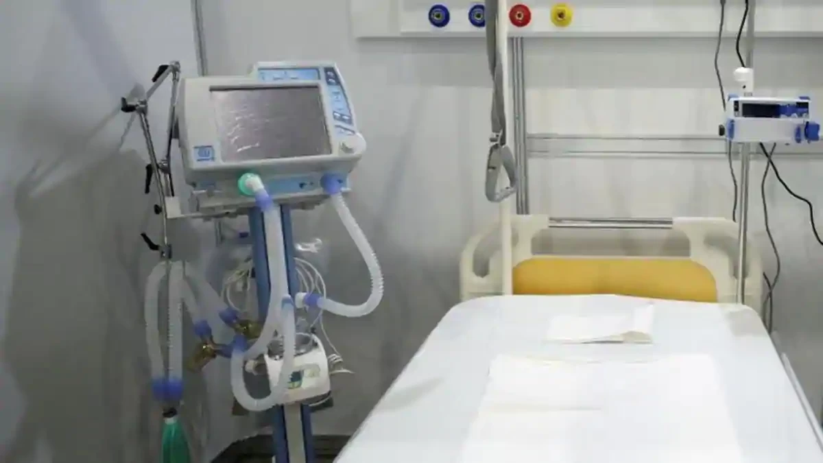 दक्ष जनशक्तीको अभावमा उदयपुरमा भेन्टिलेटर थन्कियो