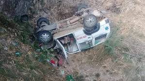 एम्बुलेन्स दुर्घटना हुँदा स्याङ्जामा दुईको मृत्यु, दुई गम्भीर घाइते